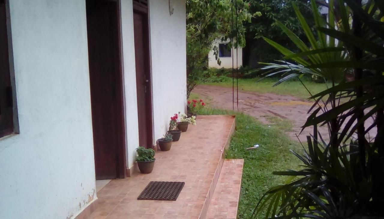 Leaf Guest House Gampola Eksteriør billede